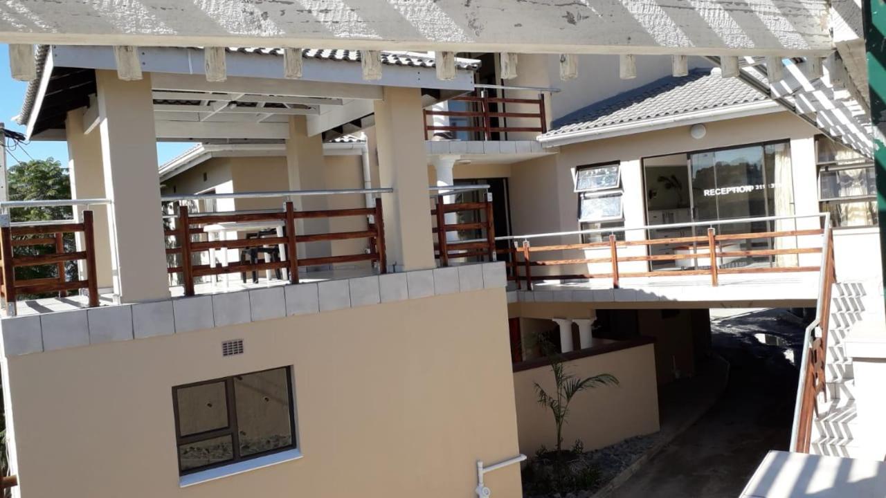 Emampingeni Lodge Bizana Zewnętrze zdjęcie