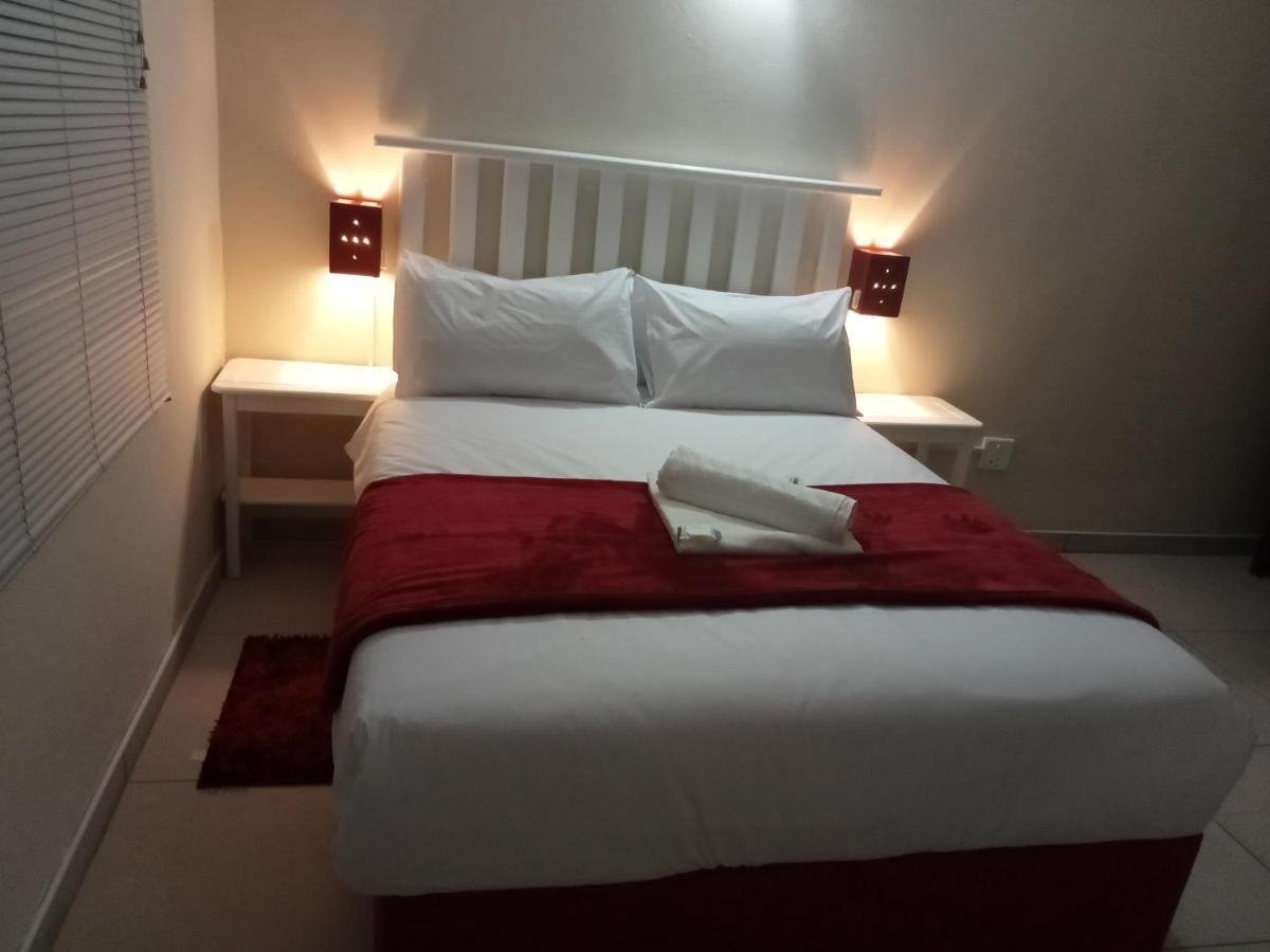 Emampingeni Lodge Bizana Zewnętrze zdjęcie